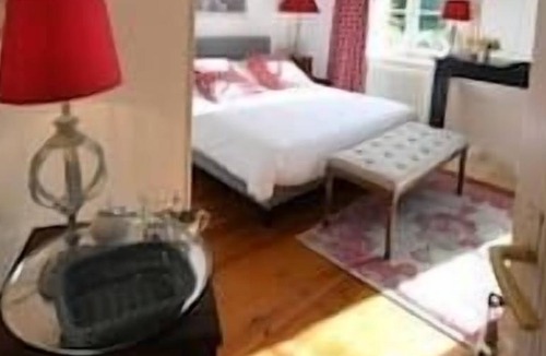 Libourne House | Charming Wine Property with Pool near Saint-Emilion