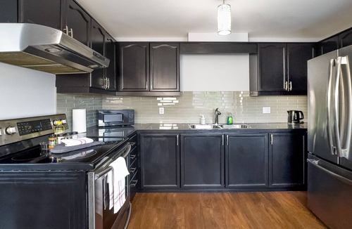 Bobcaygeon Apartment | Charming Winter Retreat | Onsite Parking & Laundry