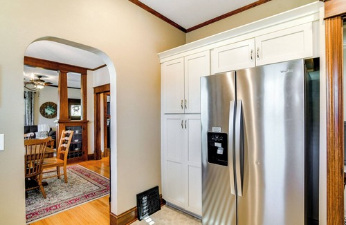 Winterset House | Charming Winterset Vacation Rental w/Yard & Patio