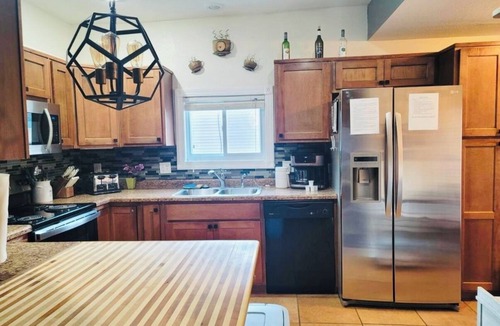 Baraboo House | Charming Wisconsin Dells, Devil’s Head & Cascade Ski Retreat!