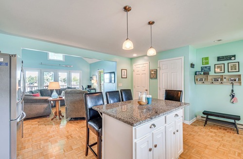 Wolcott Cottage | Charming Wolcott Cottage w/Fire Pit & Mini Dock