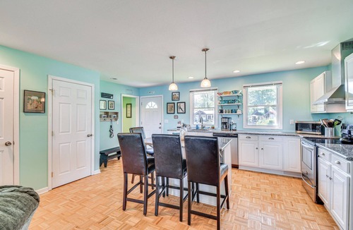 Wolcott Cottage | Charming Wolcott Cottage w/Fire Pit & Mini Dock