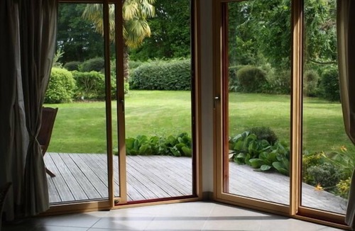 Redene House | Charming wooden house