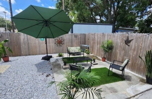East Ybor Apartment | Charming Ybor Micro Unit. Steps from 7th Ave. #7