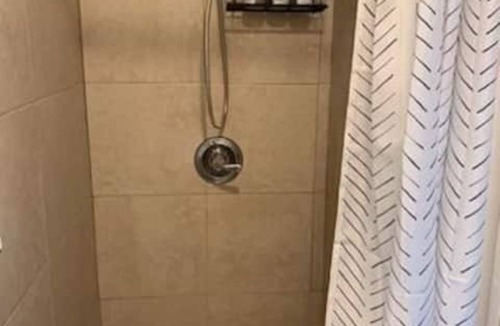 East Ybor Apartment | Charming Ybor Micro Unit. Steps from 7th Ave. #7