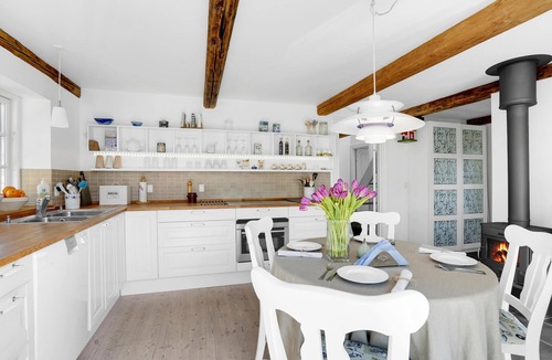 Follenslev House | Charming, year-round cottage in a unique location in Vesterlyng, Havnsø.