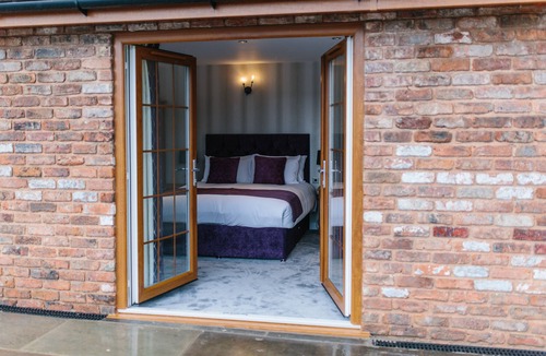 Leyland House | Charnock Farm