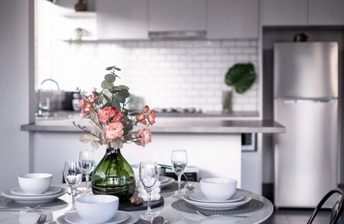 St Kilda Apartment | Charnwood 2BR: Homely Haven