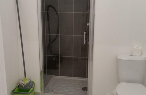 Chartres Apartment | Chartraine getaway with private parking