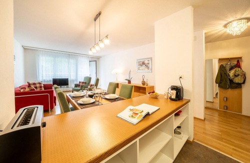 Vulpera Apartment | Chasa La Plavna: Charming 2.5 room flat with large balcony near the golf course