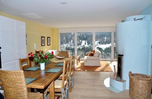 Engadin Scoul Apartment | Chasa Miramunt 9