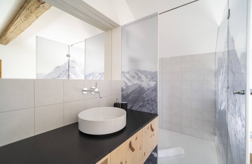 Engadin Scoul Apartment | CHASA MUNTANELLA 4.5: BEAUTIFUL 4.5 ROOM ATTIC FLAT, IN A MODERN ENGADIN HOUSE