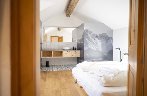 Engadin Scoul Apartment | CHASA MUNTANELLA 4.5: BEAUTIFUL 4.5 ROOM ATTIC FLAT, IN A MODERN ENGADIN HOUSE