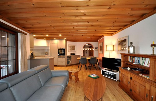 Engadin Scoul Apartment | Chasa Sager 2 - Scuol