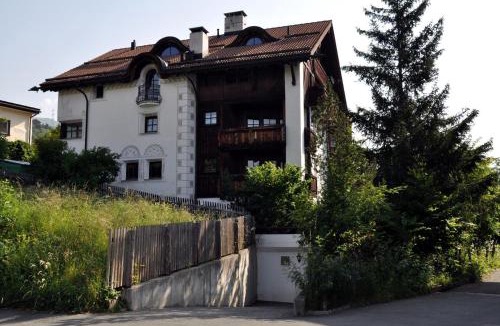 Engadin Scoul Apartment | Chasa Sager 4