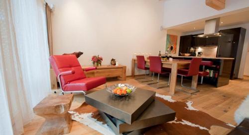 Ravaisch Apartment | Chasa Seraina
