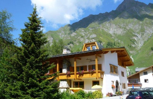 Ravaisch Apartment | Chasa SERAINA, (Samnaun-Dorf). by Interhome