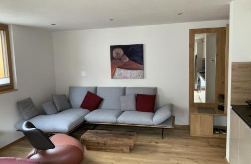 Ravaisch Apartment | Chasa Siringia EG