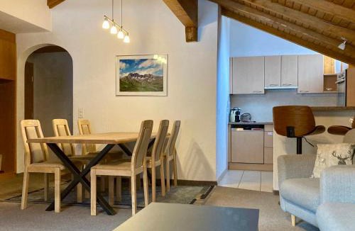 Ravaisch Apartment | Chasa Sot-Chaunt 301