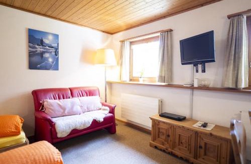 Engadin Scoul Apartment | Chasa Ulrica