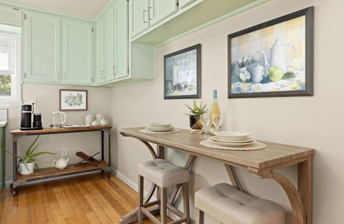 Winslow House | Chase House @ Low-Key Croft, Cozy 2 Bedroom with Hot Tub