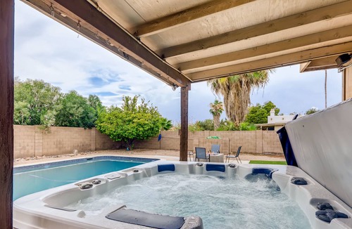 Shea North Estates House | CHASING BELLA VITA: POOL + SPA + POOL TABLE + MORE