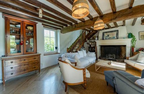 Ouanne House | Chastenay - Bail Partner