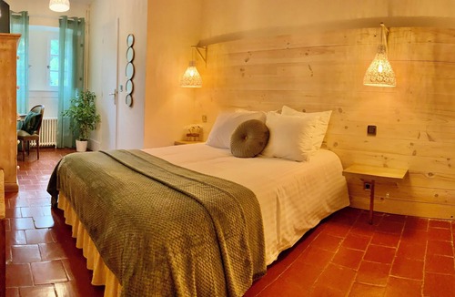 Saint-Andre-de-Majencoules House | Chateau du rey Restaurant L'Abeuradou