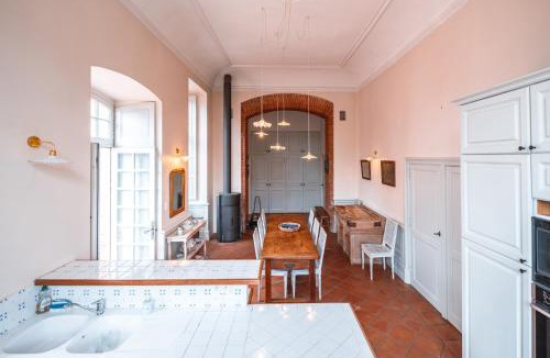 Corbarieu Villa | Chateau Beaudesert - Piscine - Tennis - Parc de 50Ha