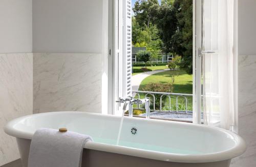 Tours Hotel | Château Belmont Tours by The Crest Collection