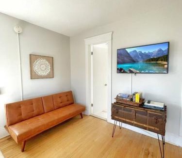 Dwight House | Chateau Blanc Yale Located Downtown