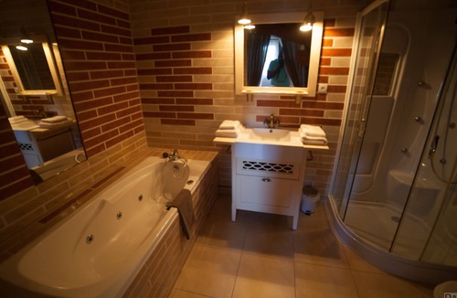 Badens House | Chateau Borie Neuve