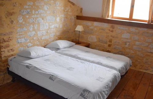 Prayssac Apartment | Chateau Camp del Saltre