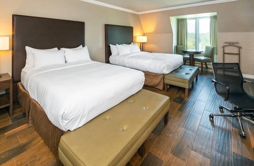 Aylmer Hotel | Chateau Cartier Hotel & Resort, an Ascend Collection Resort