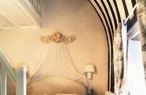 Maulevrier Hotel | Chateau Colbert