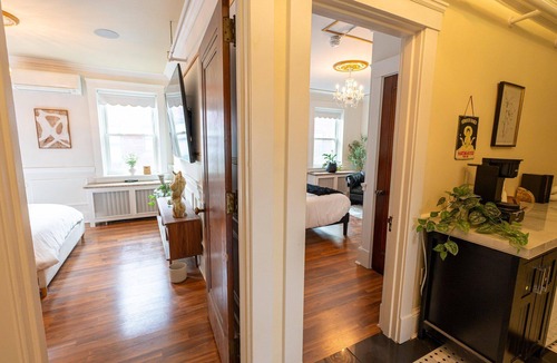 Connellsville Hotel | Chateau Connellsville