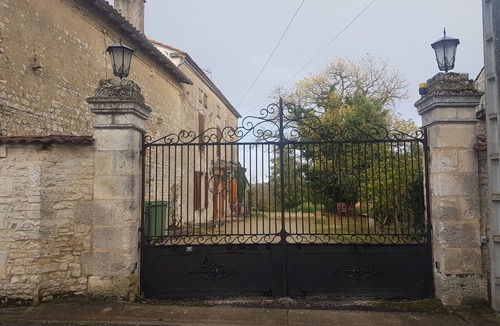 Fouqueure House | Chateau/Country House