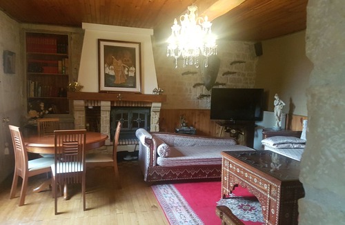 Fouqueure House | Chateau/Country House