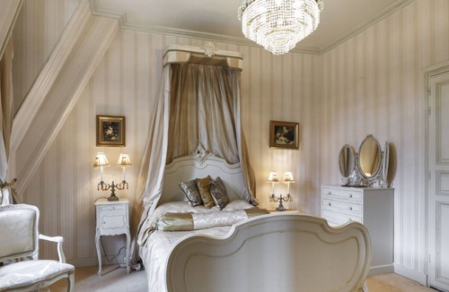 Grez-Neuville Other | Chateau Crystal - Nineteen Bedroom Castle, Sleeps 38