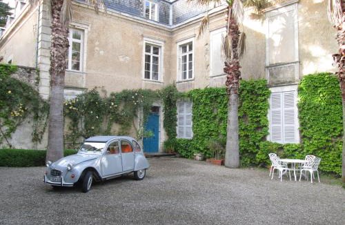 Hastingues House | Chateau d'Estrac