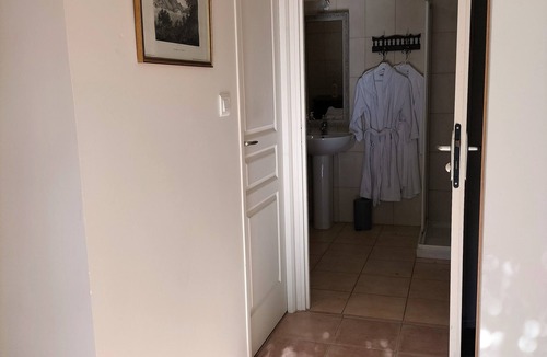Saint-Sulpice-en-Pareds Bed & Breakfast | Chateau de la Mothe