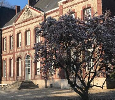 Hugleville-en-Caux Apartment | CHATEAU D HUGLEVILLE