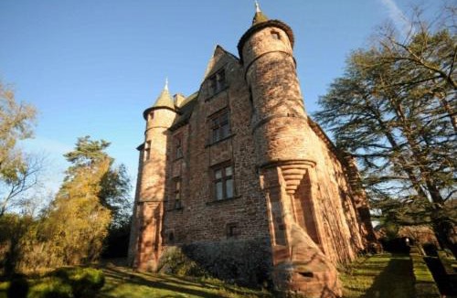 Onet-le-Chateau Bed & Breakfast | Chateau de Canac