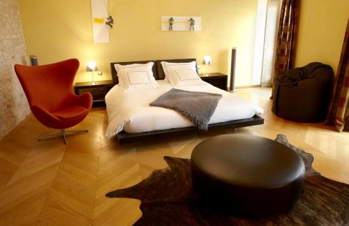 Chassagne-Montrachet Bed & Breakfast | Chateau de Chassagne-Montrachet