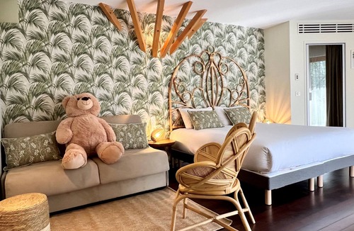 Beaune Hotel | Chateau de Challanges