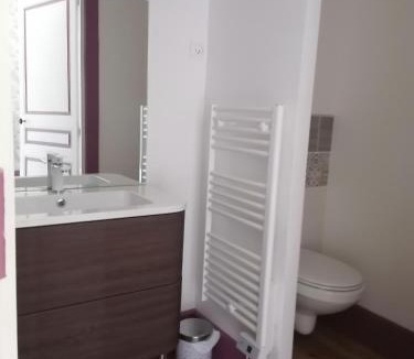 Tresnay Bed & Breakfast | CHATEAU DE CHAVANNES