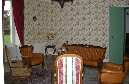 Tresnay Bed & Breakfast | Chateau de Chavannes