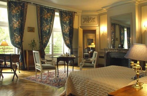 Chissay-en-Touraine Hotel | Chateau de Chissay