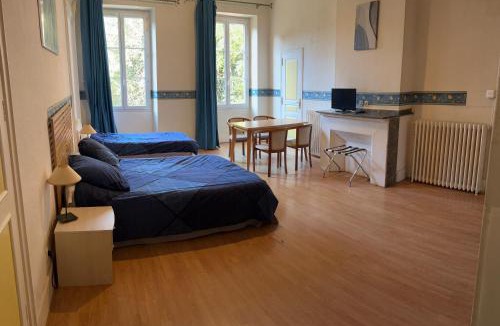 Levignac Hotel | Chateau de Faudade