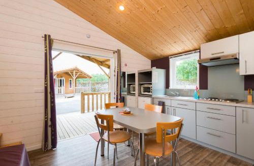 Saint-Aignan-Grandlieu Other | Chateau De La Plinguetiere